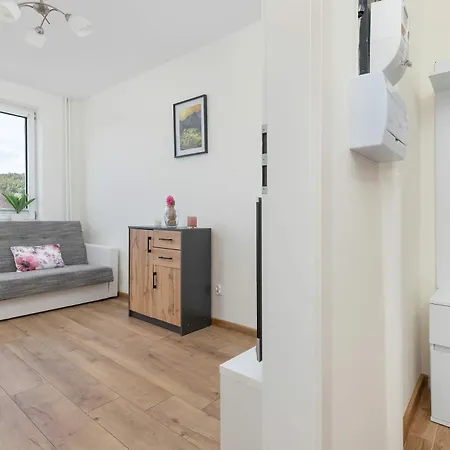 Sloneczny Z Pieknym Widokiem, Balkon & Parking By Renters Apartmán *