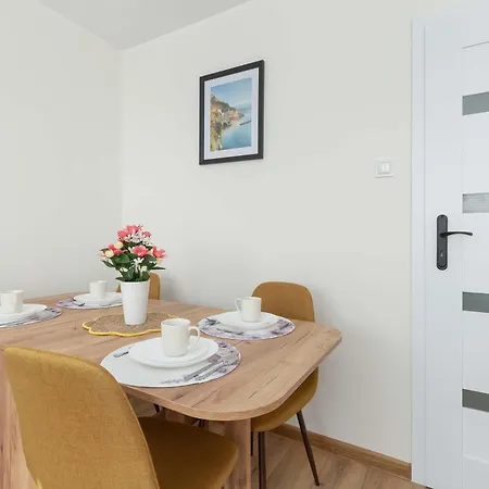 Sloneczny Z Pieknym Widokiem, Balkon & Parking By Renters *