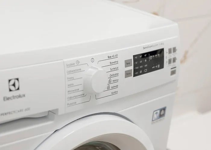 Sloneczny Z Pieknym Widokiem, Balkon & Parking By Renters 아파트 소포트