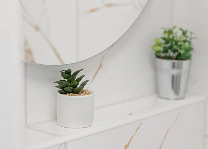 아파트 Sloneczny Z Pieknym Widokiem, Balkon & Parking By Renters 소포트