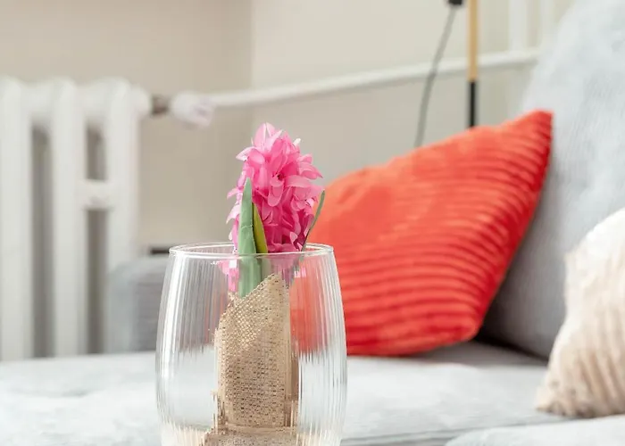 아파트 Sloneczny Z Pieknym Widokiem, Balkon & Parking By Renters *