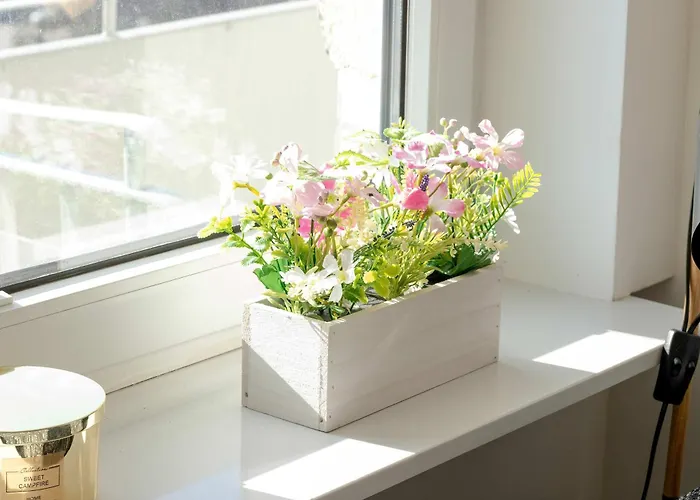 아파트 Sloneczny Z Pieknym Widokiem, Balkon & Parking By Renters 소포트