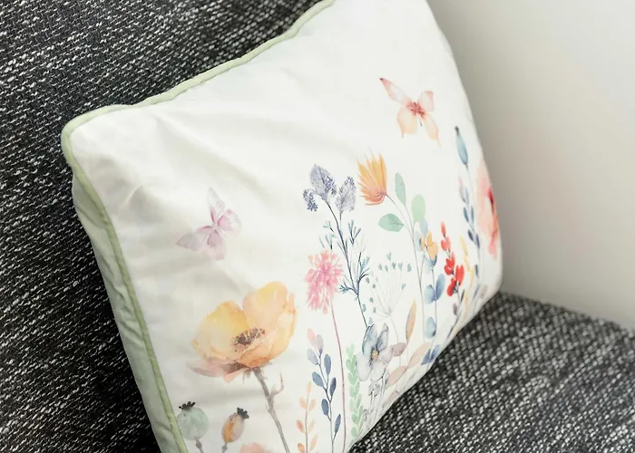 Sloneczny Z Pieknym Widokiem, Balkon & Parking By Renters 아파트 소포트