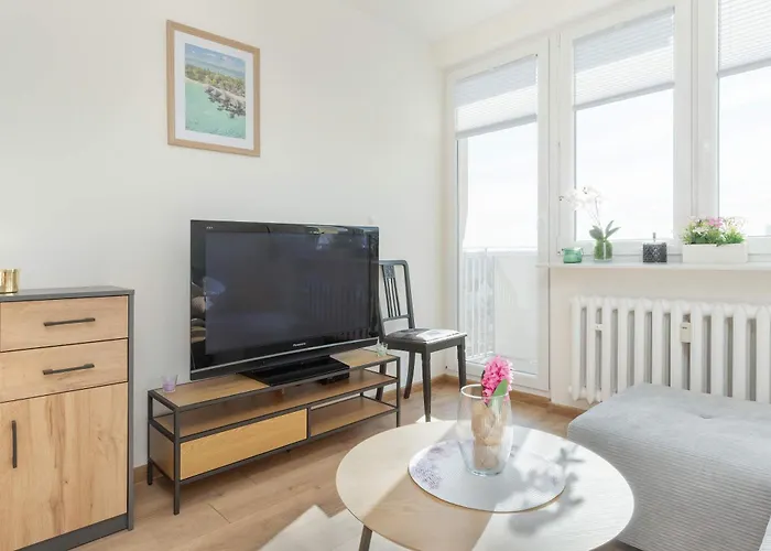 아파트 Sloneczny Z Pieknym Widokiem, Balkon & Parking By Renters *